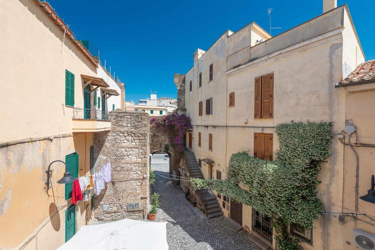 Granny S House Nettuno Exterior foto