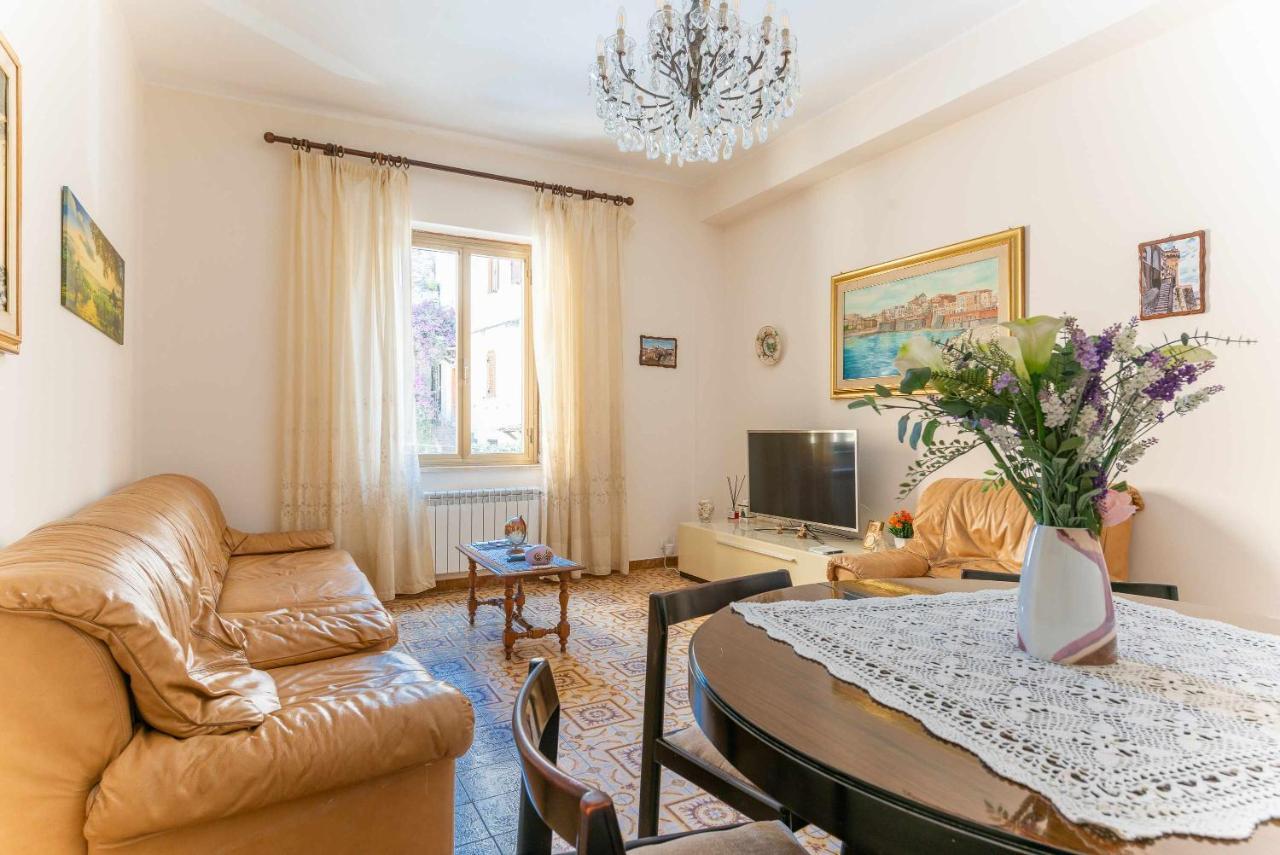 Granny S House Nettuno Exterior foto